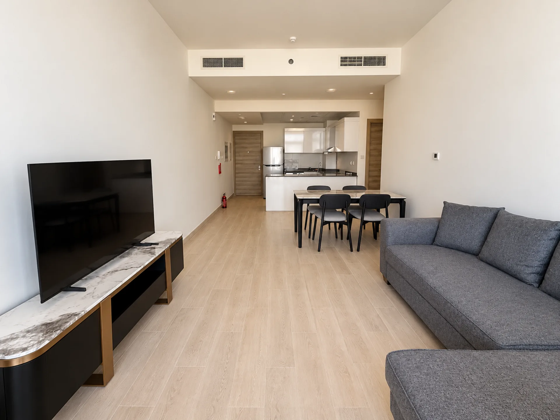 ÉTAGE ÉLEVÉ | MEUBLÉ | VUE SUR LES GRATTE-CIEL DE LA MARINA – Appartement Dubai (5/10)